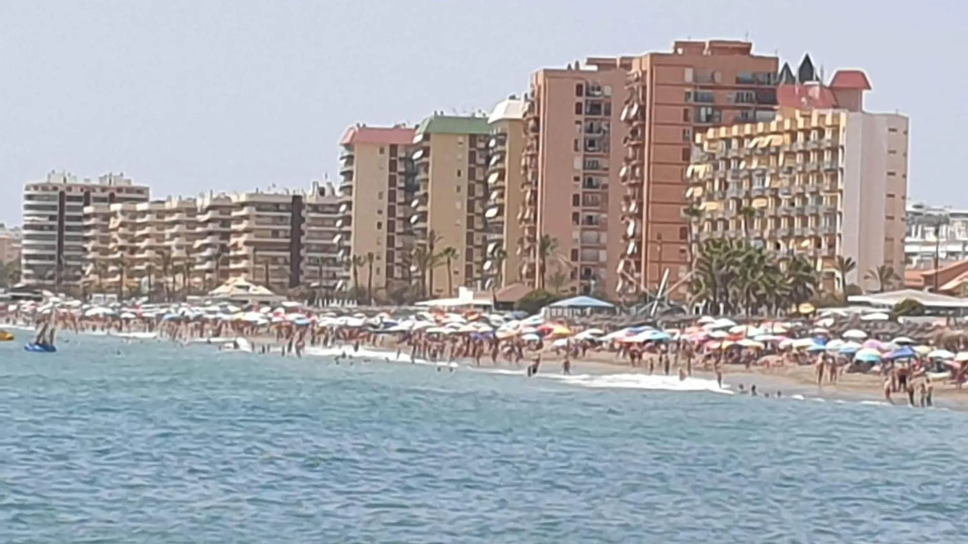 Belvilla By Oyo Sky-High Seaside Fuengirola Flat, Cleaning Included