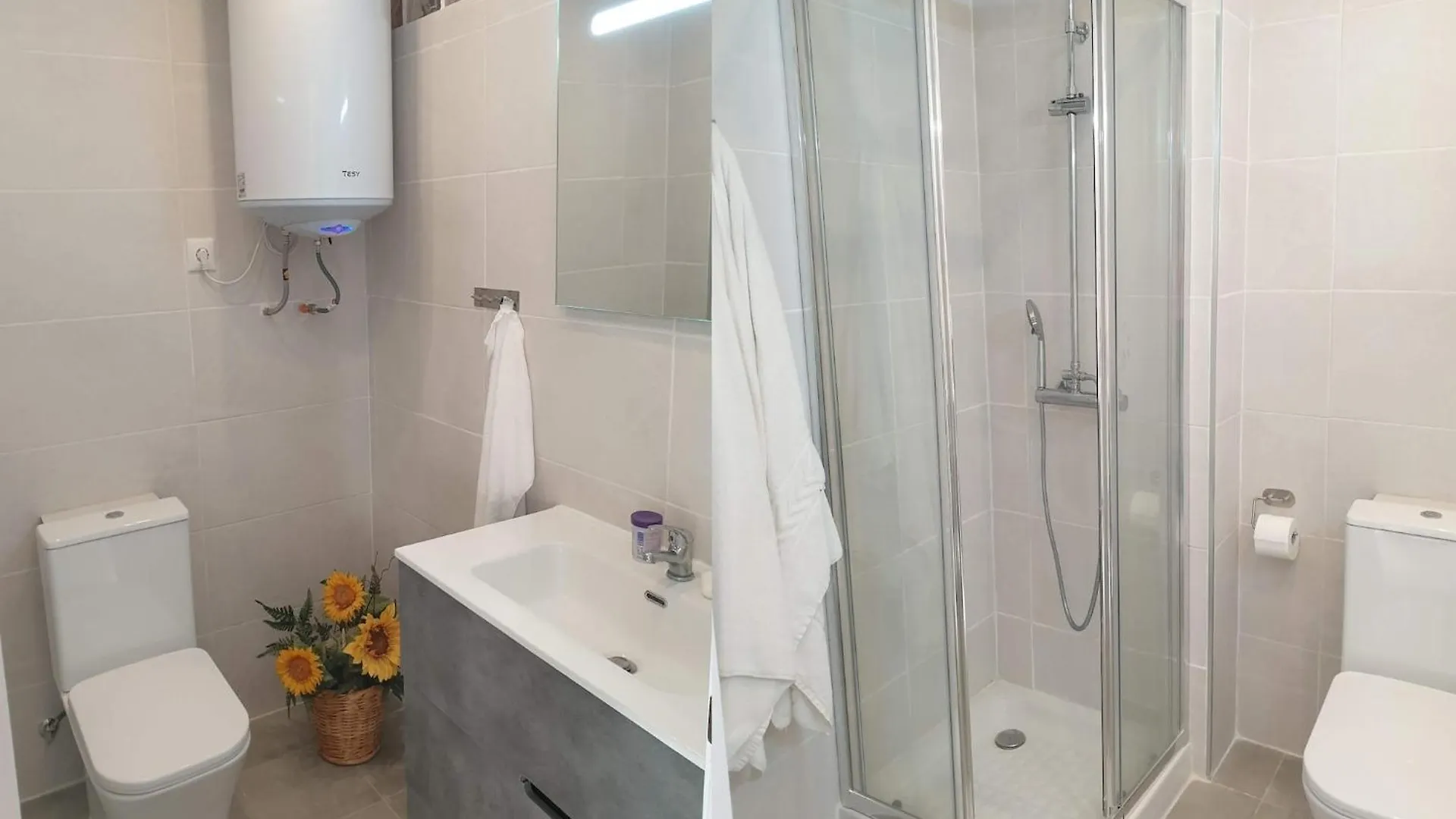 Belvilla By Oyo Sky-High Seaside Fuengirola Flat, Cleaning Included 0*,